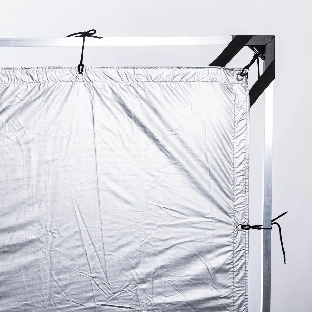 فريم عاكس اضاءة فضي 3 متر