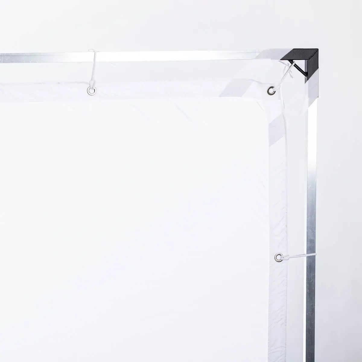 فريم شاين 3 متر ابيض براشوت