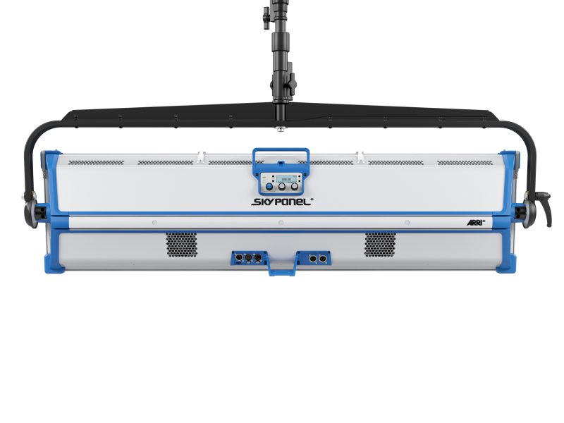 ARRI SkyPanel S120-C LED Softlight (Blue/Silver, Manual Yoke)